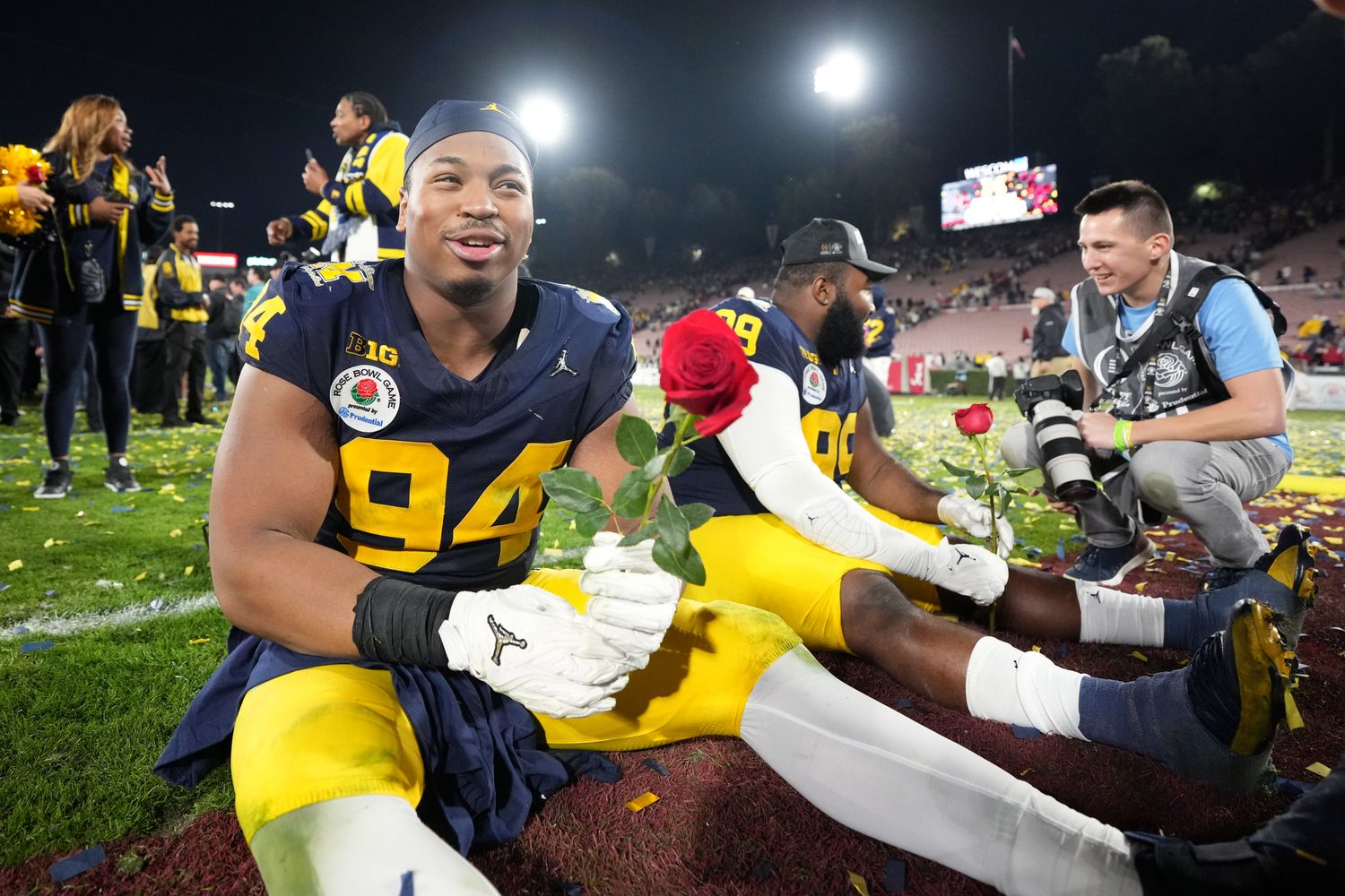 Jan 1, 2024; Pasadena, CA, USA; Michigan Wolverines defensive lineman Kris Jenkins (94) celebrates after defeating the Alabama Crimson Tide in the 2024 Rose Bowl college football playoff semifinal game at Rose Bowl. Mandatory Credit: Kirby Lee-USA TODAY Sports  